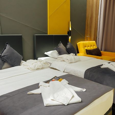 Hotel Hills Sarajevo Congress & Thermal Spa Resort Ilidža Ngoại thất bức ảnh A room at the hotel