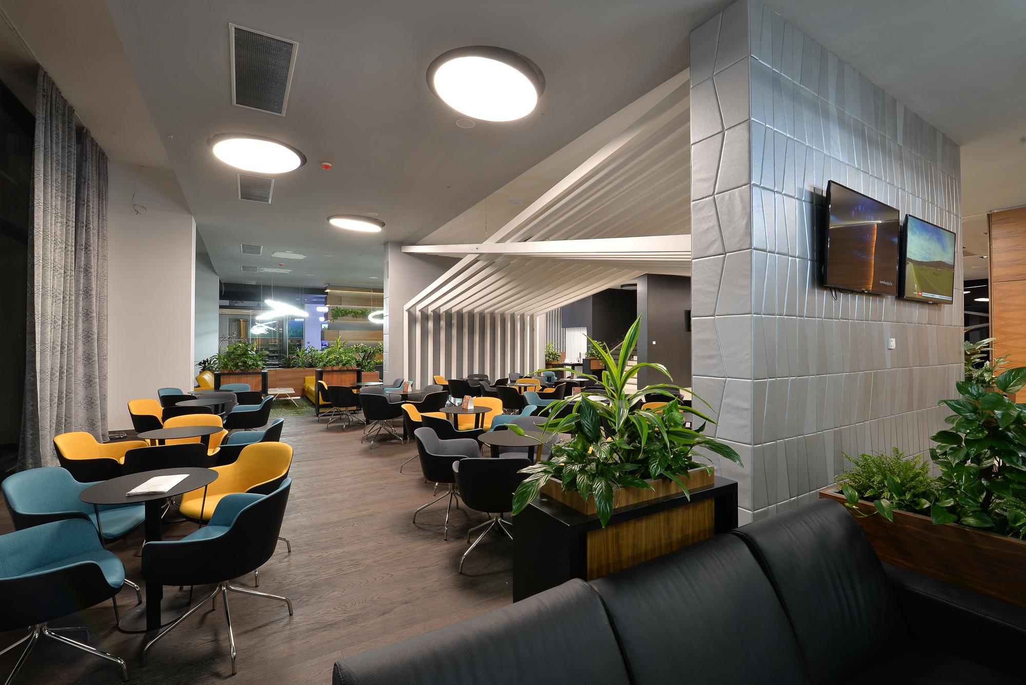 Hotel Hills Sarajevo Congress & Thermal Spa Resort Ilidža Ngoại thất bức ảnh Business lounge at the airport