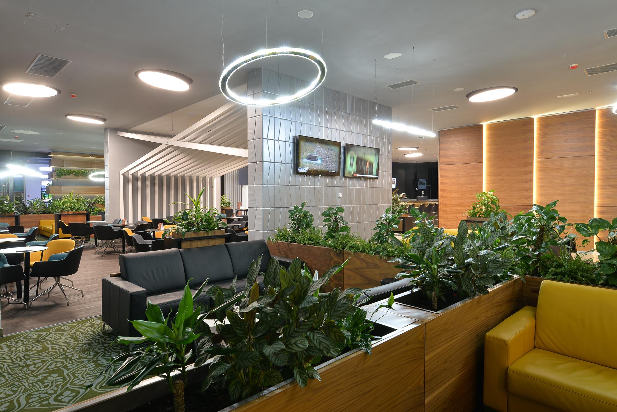 Hotel Hills Sarajevo Congress & Thermal Spa Resort Ilidža Ngoại thất bức ảnh The lounge at the airport