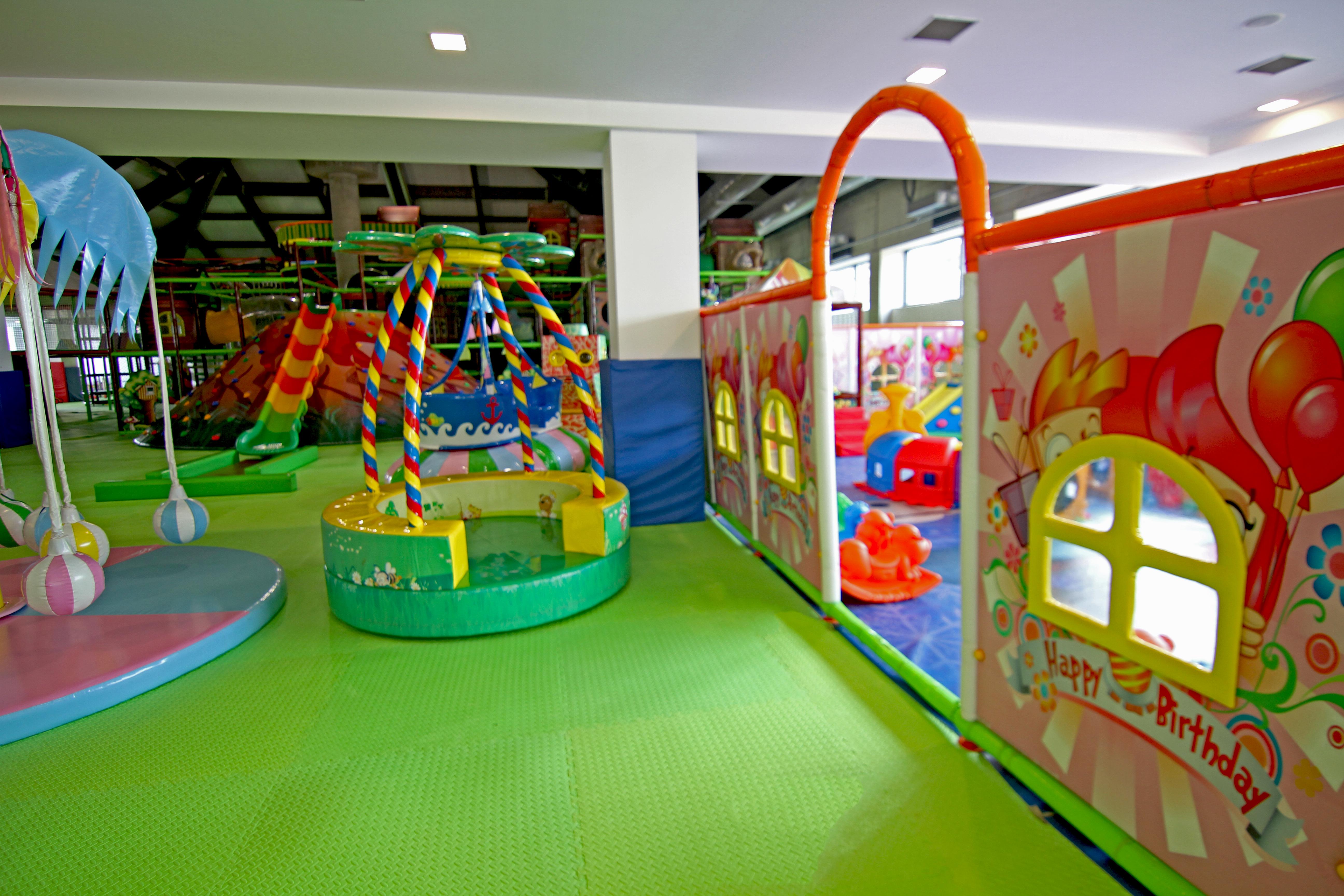 Hotel Hills Sarajevo Congress & Thermal Spa Resort Ilidža Ngoại thất bức ảnh An indoor playground in Bangkok, Thailand